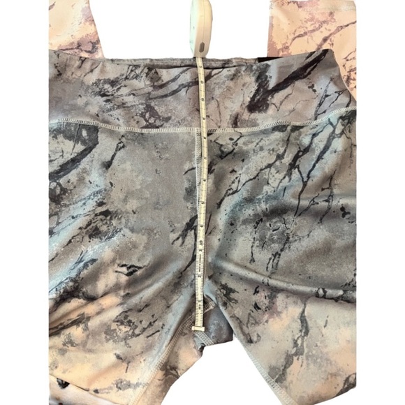 LA Image Marble Print Leggings, size XL - Picture 7 of 9